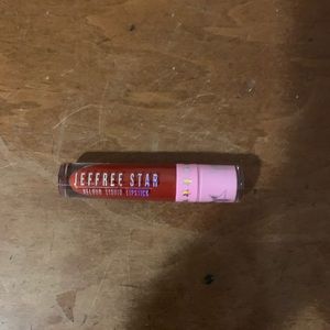 Jeffree Star Wifey Liquid Lip